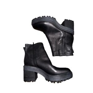 Zodiac Women's Black Leather Claire Bootie Ankle Lug Stacked Boot Size 8.5 NWOB